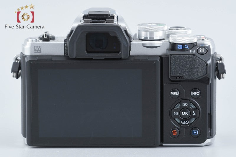 Olympus OM-D E-M10 Mark III Silver 16.1 MP 14-42 40-150 EZ Lenses w/ Box