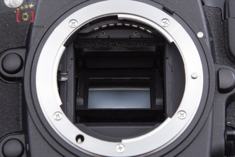 "Shutter count 24" Nikon D300 12.3 MP Digital SLR Camera Body