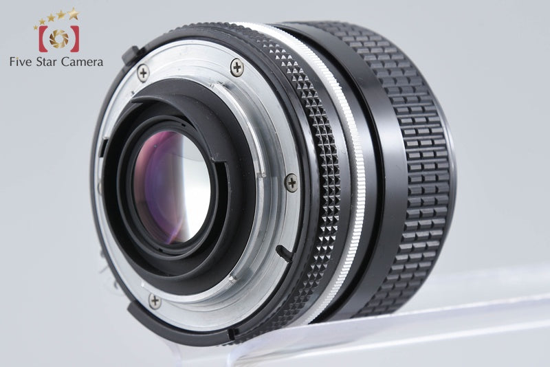 Nikon Ai NIKKOR 24mm f/2.8