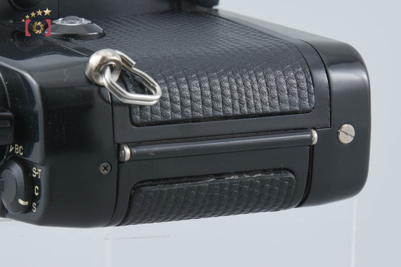 CONTAX 137 MD QUARTZ 35mm SLR Film Camera Body