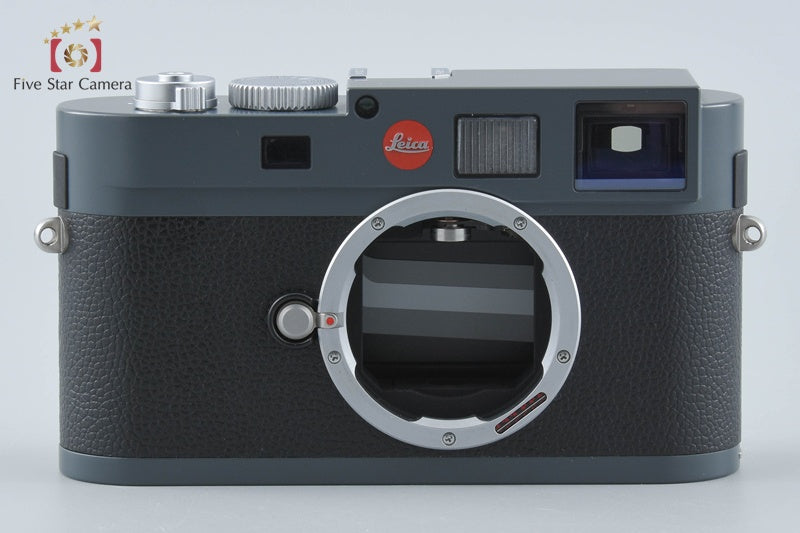 Leica M-E Typ 220 18.0 MP Digital Rangefinder Camera Body