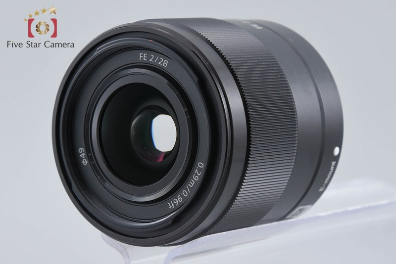 Sony FE 28mm f/2 SEL28F20