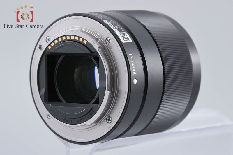 Sony FE 28mm f/2 SEL28F20