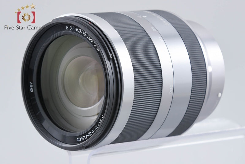 SONY E 18-200mm f/3.5-6.3 OSS SEL18200 Silver