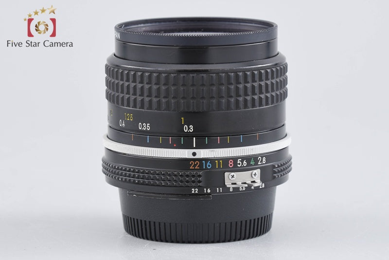 Nikon Ai NIKKOR 24mm f/2.8
