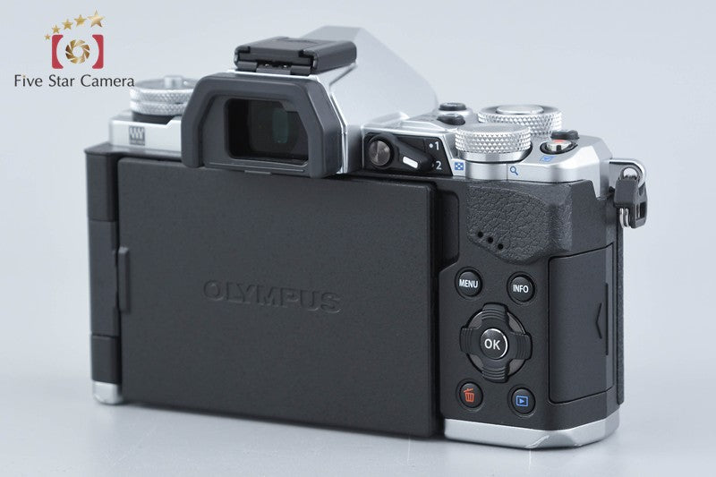 "Count 4,015" Olympus OM-D E-M5 Mark II Silver 16.1 MP Digital Mirrorless Camera