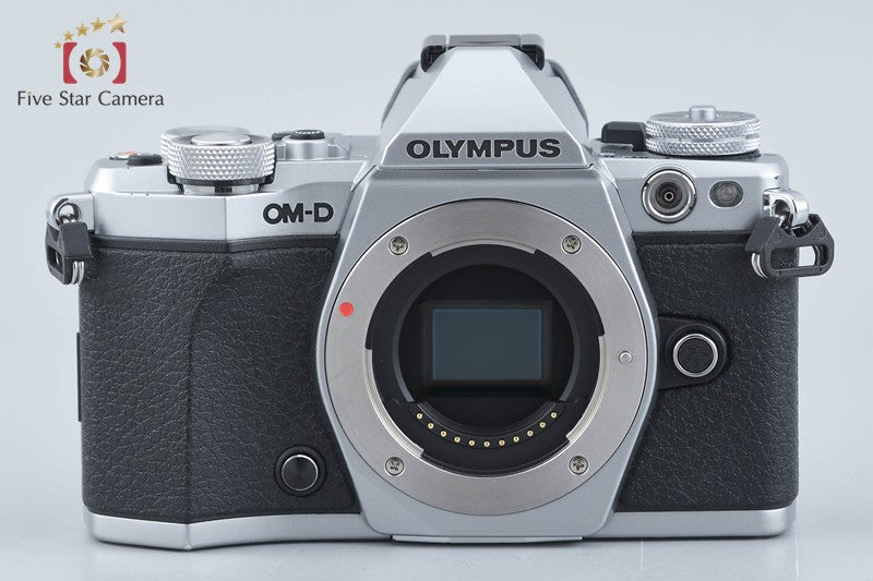 "Count 4,015" Olympus OM-D E-M5 Mark II Silver 16.1 MP Digital Mirrorless Camera