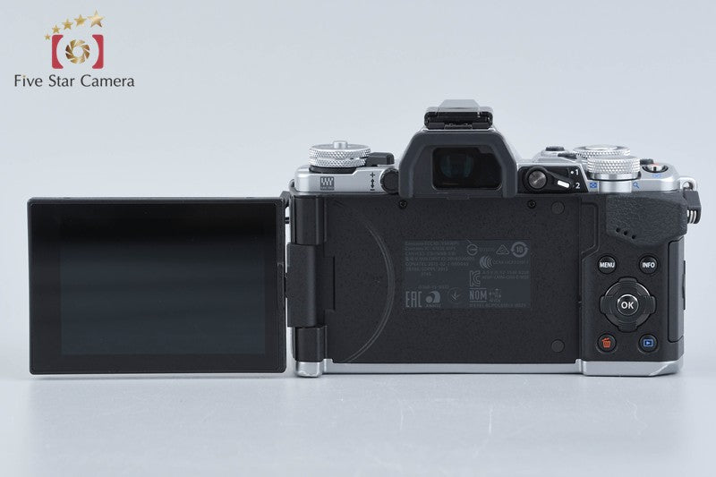 "Count 4,015" Olympus OM-D E-M5 Mark II Silver 16.1 MP Digital Mirrorless Camera