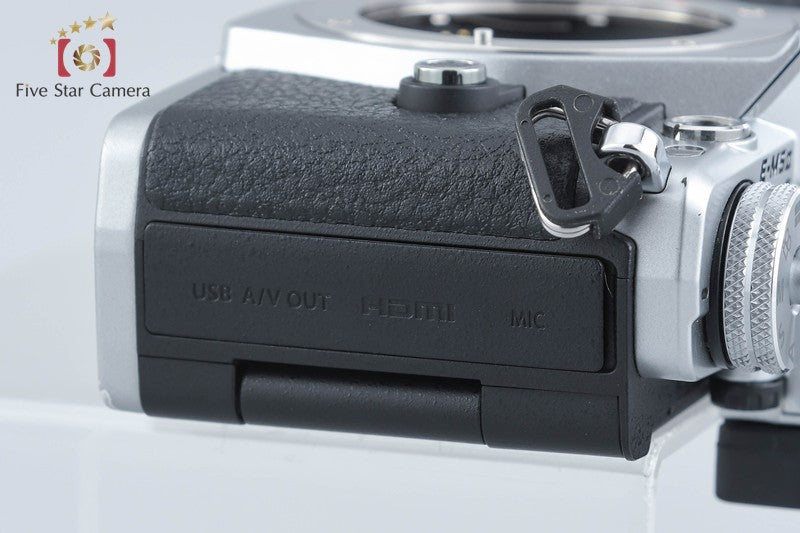 "Count 4,015" Olympus OM-D E-M5 Mark II Silver 16.1 MP Digital Mirrorless Camera