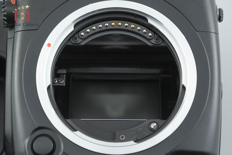 "Count 2,271" PENTAX 645Z 51.4 MP Medium Format Digital Camera Body