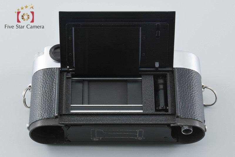 Leica M2 35mm Rangefinder Film Camera Body