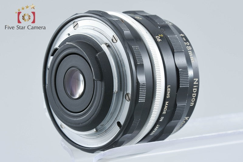 Nikon NIKKOR-H Auto 28mm f/3.5 Non Ai Lens