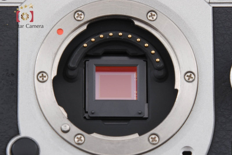 "Shutter count 2,963" PENTAX Q7 Silver 12.4 MP Digital Camera 8.5 Lens
