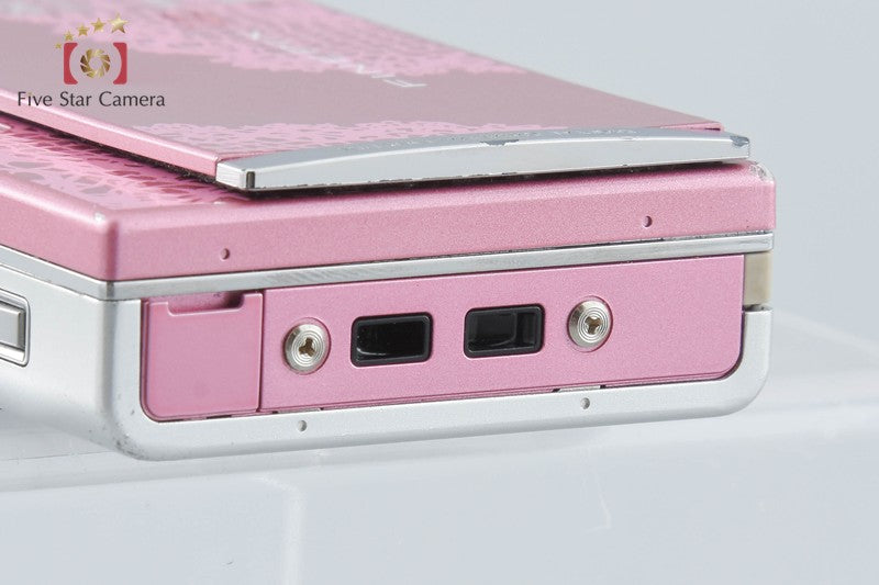 Fujifilm FINEPIX Z250fd Decoration Pink 10.0 MP Digital Camera