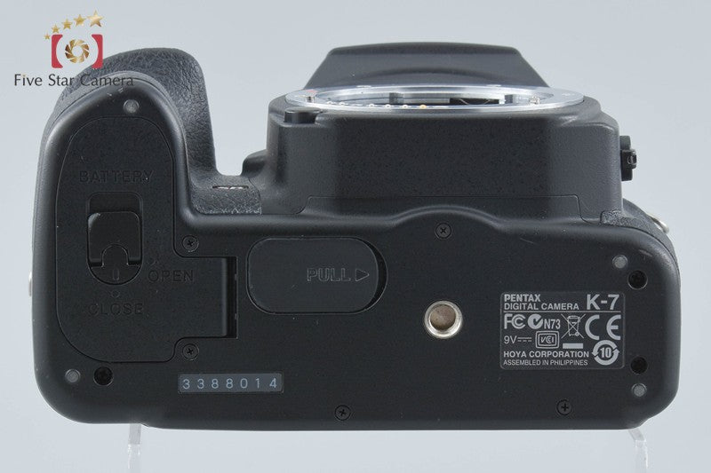 "Shutter count 5,881" Pentax K-7 14.6 MP DSLR Camera Body
