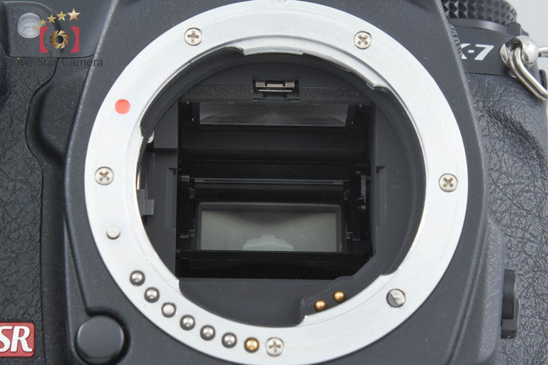 "Shutter count 5,881" Pentax K-7 14.6 MP DSLR Camera Body