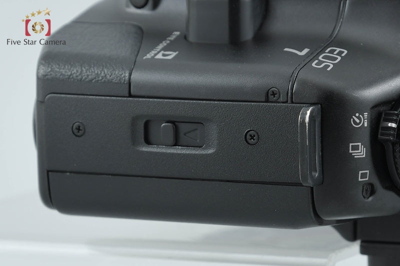 Canon EOS 7 35mm SLR Film Camera Body