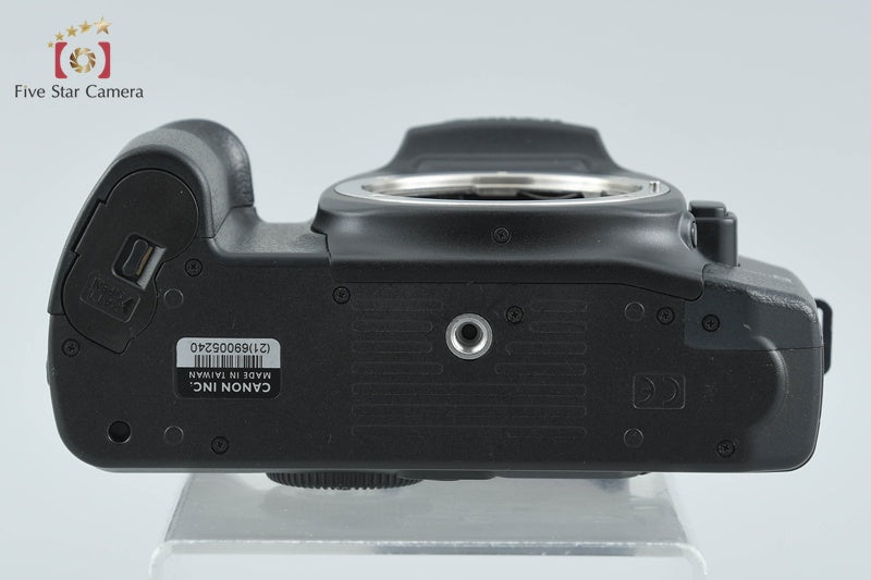 Canon EOS 7 35mm SLR Film Camera Body