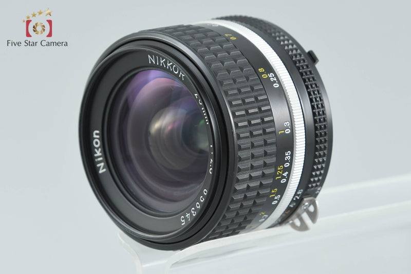 Nikon Ai-S NIKKOR 28mm f/2.8