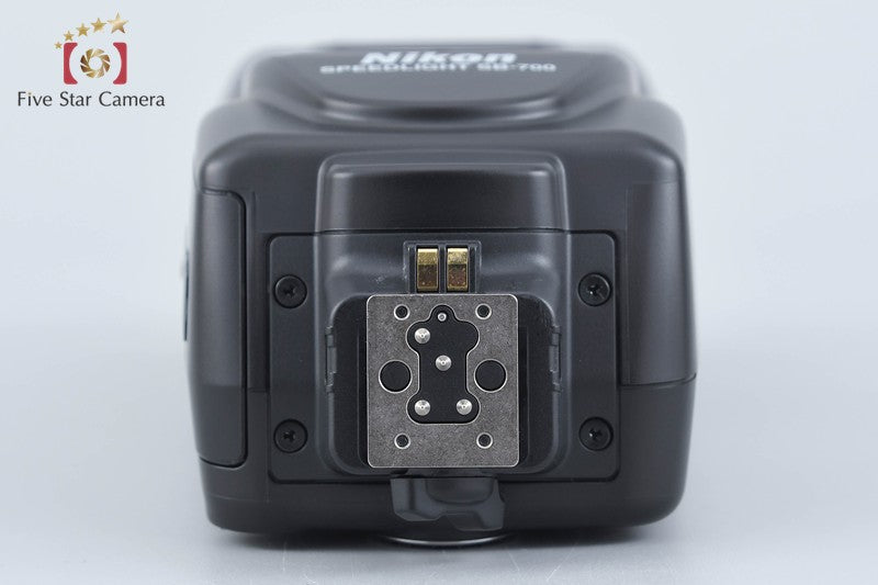 Nikon SPEEDLIGHT SB-700 Shoe Mount Flash