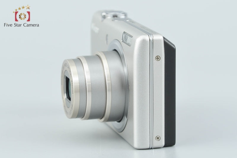Nikon COOLPIX S570 Silver 12.0 MP Digital Camera