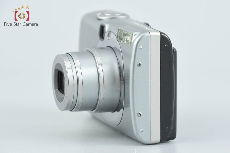Canon IXY Digital 800 IS 6.0 MP Digital Camera