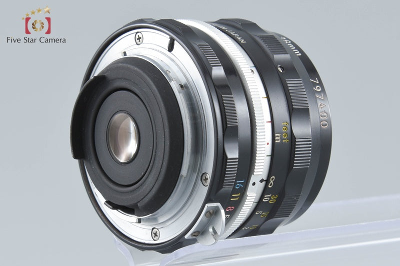 Nikon NIKKOR-H Auto 28mm f/3.5 Non Ai Lens