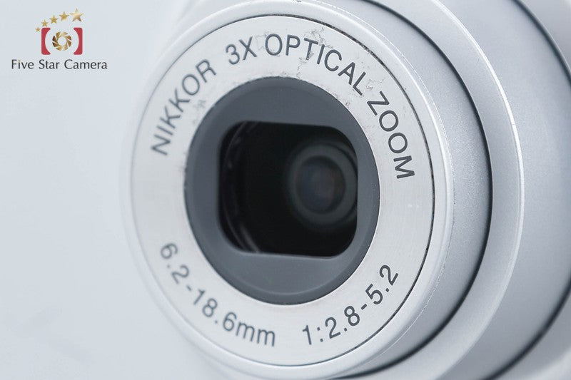Nikon COOLPIX L11 6.0 MP Digital Camera