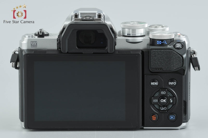 Olympus OM-D E-M10 Mark III Silver 16.1 MP 14-42 40-150 EZ Lenses w/ Box