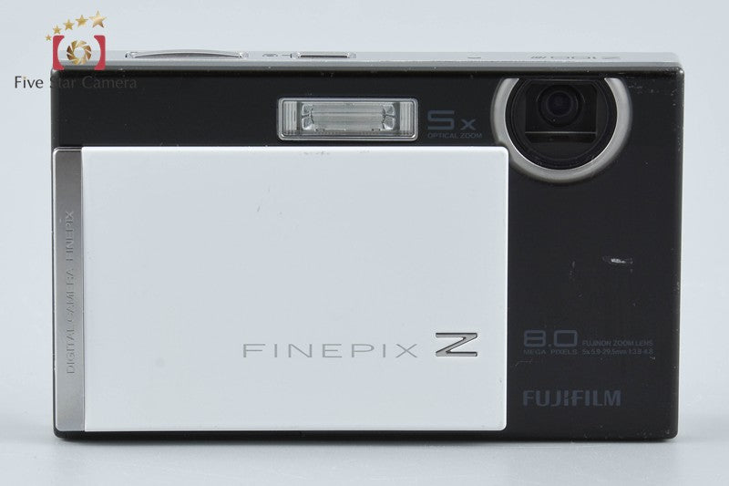 Fujifilm FINEPIX Z100fd White And Black 8.0 MP Digital Camera