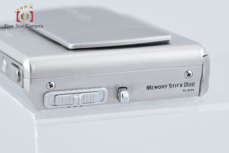Sony Cyber-Shot DSC-T1 Silver 5.0 MP Digital Camera