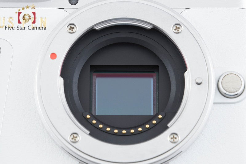 "Shutter count 1,998" Olympus E-PL9 White 16.1 MP Digital Mirrorless Camera Body