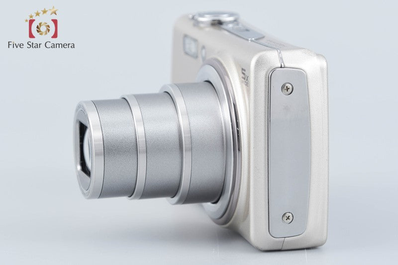 Fujifilm FinePix F200EXR Silver 12.0 MP Digital Camera