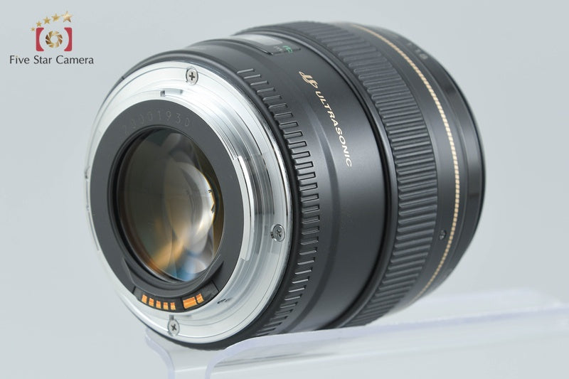 Canon EF 85mm f/1.8 USM