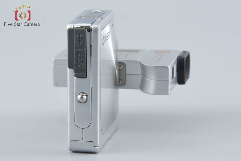 Kyocera Finecam SL400R Silver 4.0 MP Digital Camera
