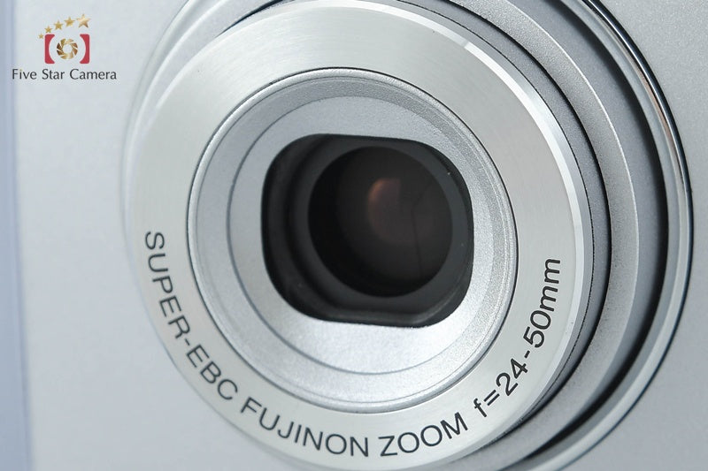 FUJIFILM Silvi F2.8 Silver 35mm Point & Shoot Film Camera