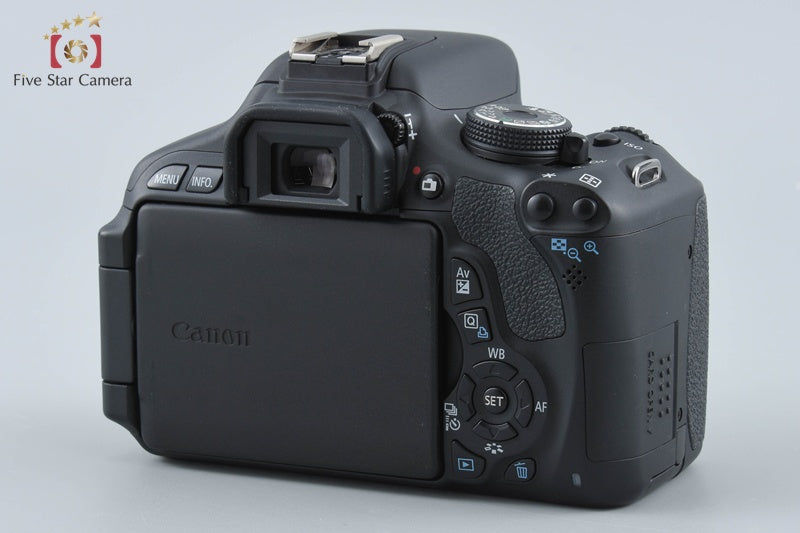 "Count 1,772" Canon EOS Kiss X5 / Rebel T3i / 600D 18.0 MP EF-S 18-55 IS II Lens