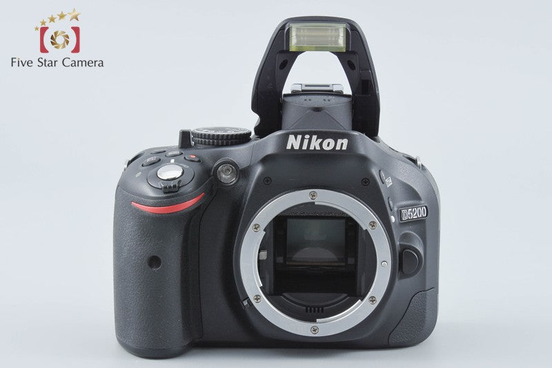 "Shutter count 3,598" Nikon D5200 Black 24.1 MP DSLR Camera 18-55 VR Lens
