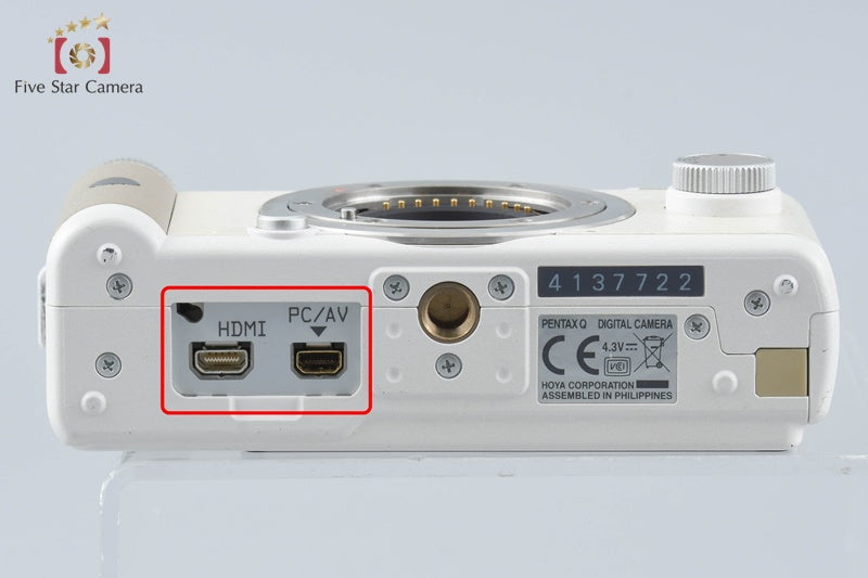 "Shutter count 1,999" PENTAX Q White 12.4 MP Digital Mirrorless Camera Body