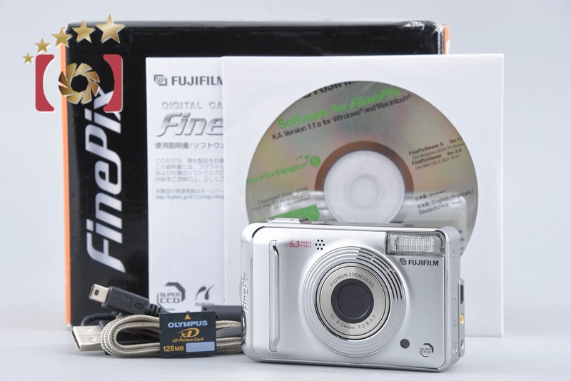 Fujifilm FinePix A600 6.2 MP Digital Camera w/ Box