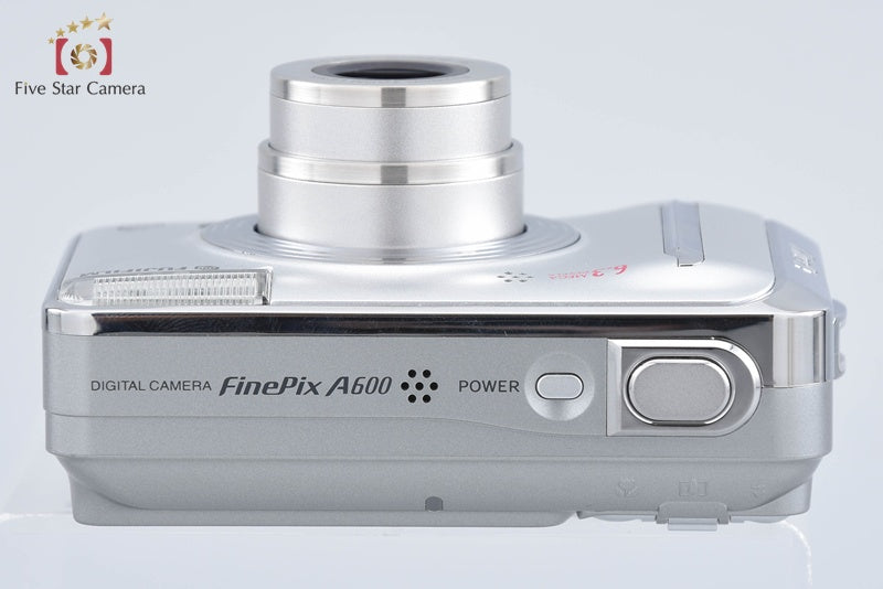 Fujifilm FinePix A600 6.2 MP Digital Camera w/ Box