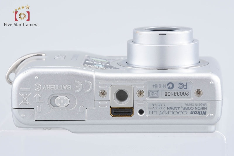 Nikon COOLPIX L11 Silver 6.0 MP Digital Camera
