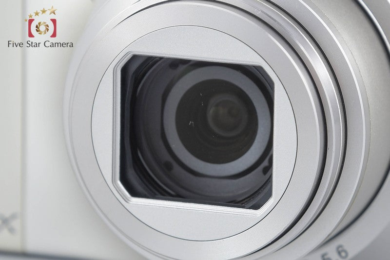 Nikon COOLPIX S8000 Champagne Silver 14.2 MP Digital Camera from Japan