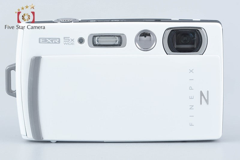 Fujifilm FinePix Z1100EXR White 16.0 MP Digital Camera from Japan