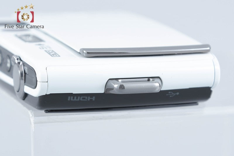 Fujifilm FinePix Z1100EXR White 16.0 MP Digital Camera from Japan