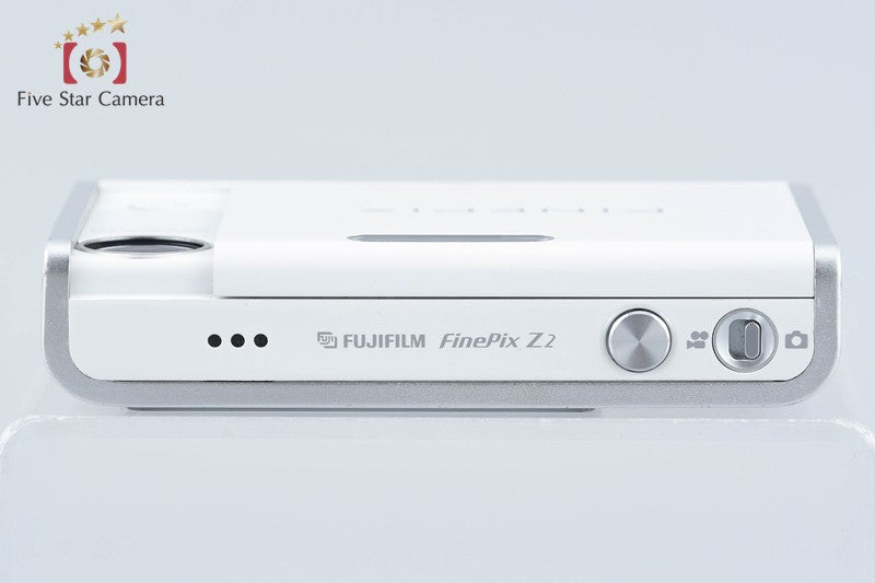 Fujifilm FinePix Z2 White 5.1 MP Digital Camera from Japan