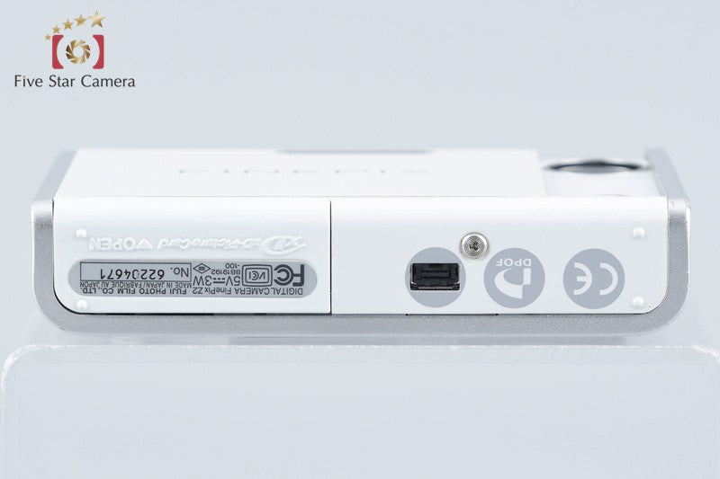 Fujifilm FinePix Z2 White 5.1 MP Digital Camera from Japan