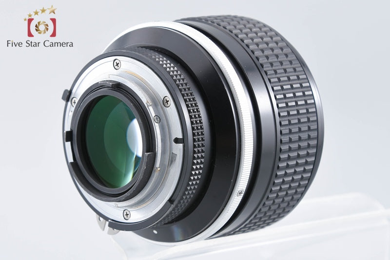 Nikon Ai-S NIKKOR 85mm f/1.4