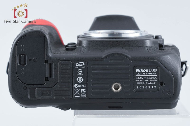 "Count 5,671" Nikon D300 12.3 MP Digital SLR Camera Body from Japan