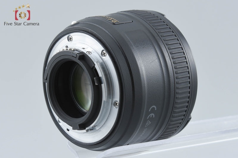 Nikon D5100 16.2 MP SLR Digital Camera + AF-S NIKKOR 50mm f/1.8 G from Japan